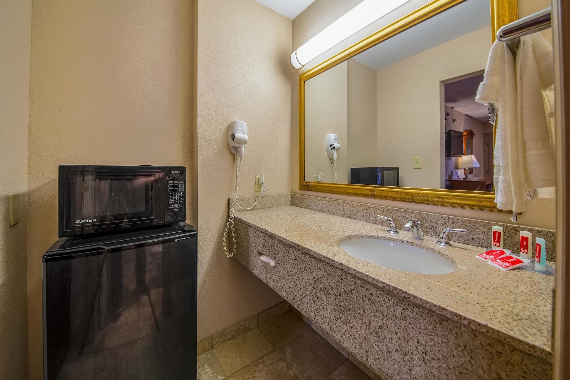Econo Lodge Маунт-Лорел Экстерьер фото